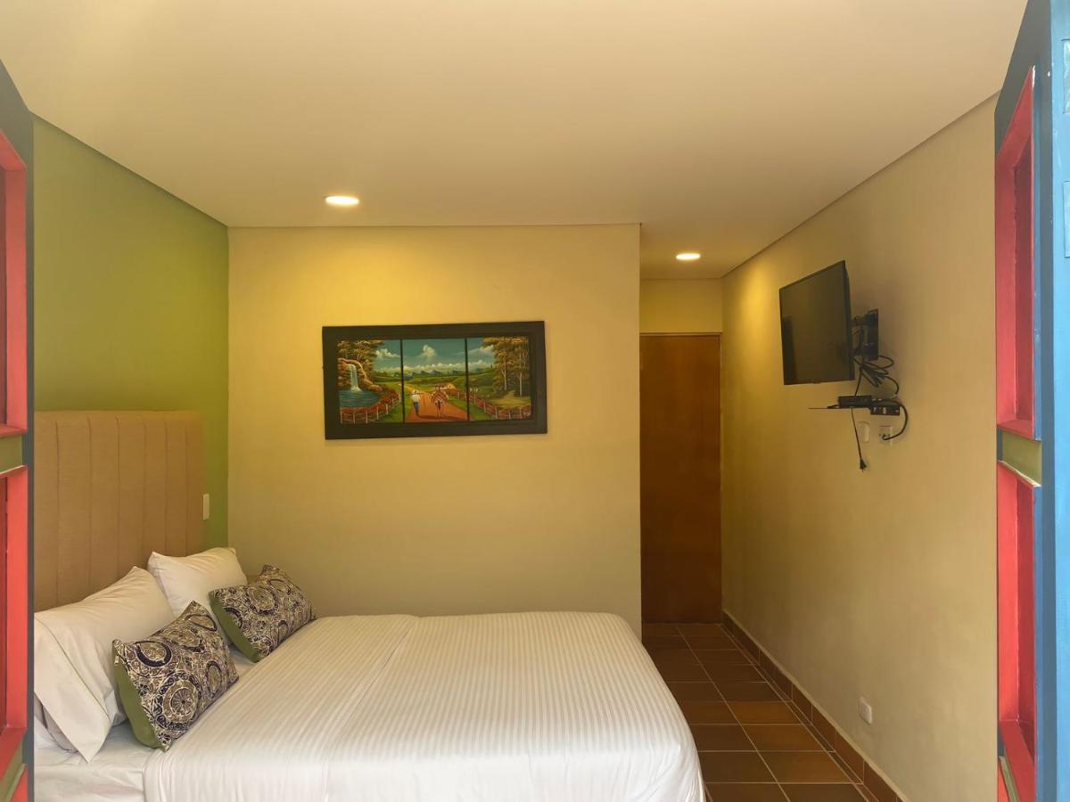 Hotel Bambu Guatape Exterior photo